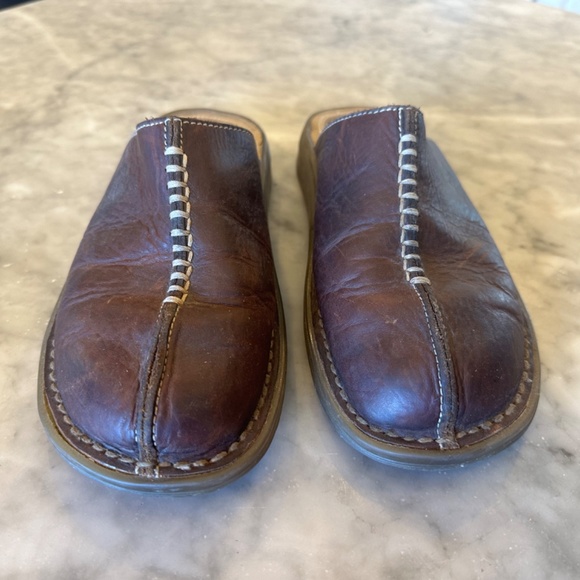 Men’s Dr. Marten leather slides size 6